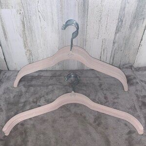 Mangano Huggable Hangers